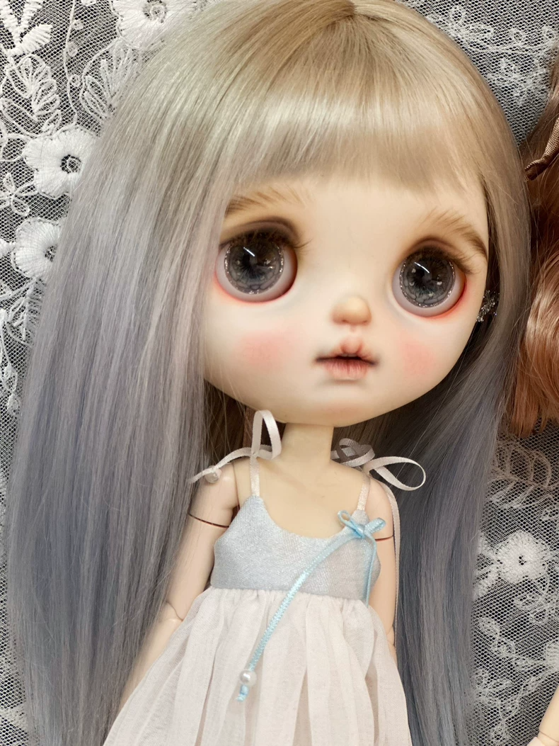 Exquisite Blythe Doll Dress: Pastel Blue Tiered Ruffles with Bow Detail - Image 7