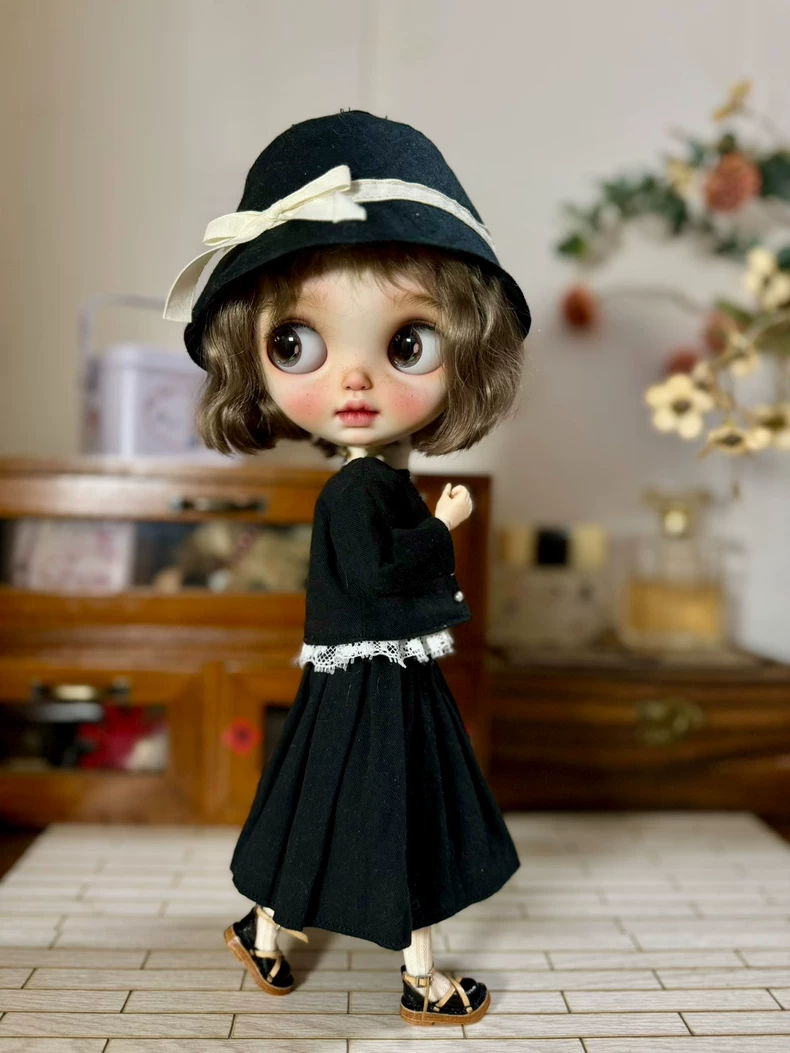 Vintage BLYTHE Doll Outfit – Elegant Black & White Ensemble with Lace & Denim - Image 3