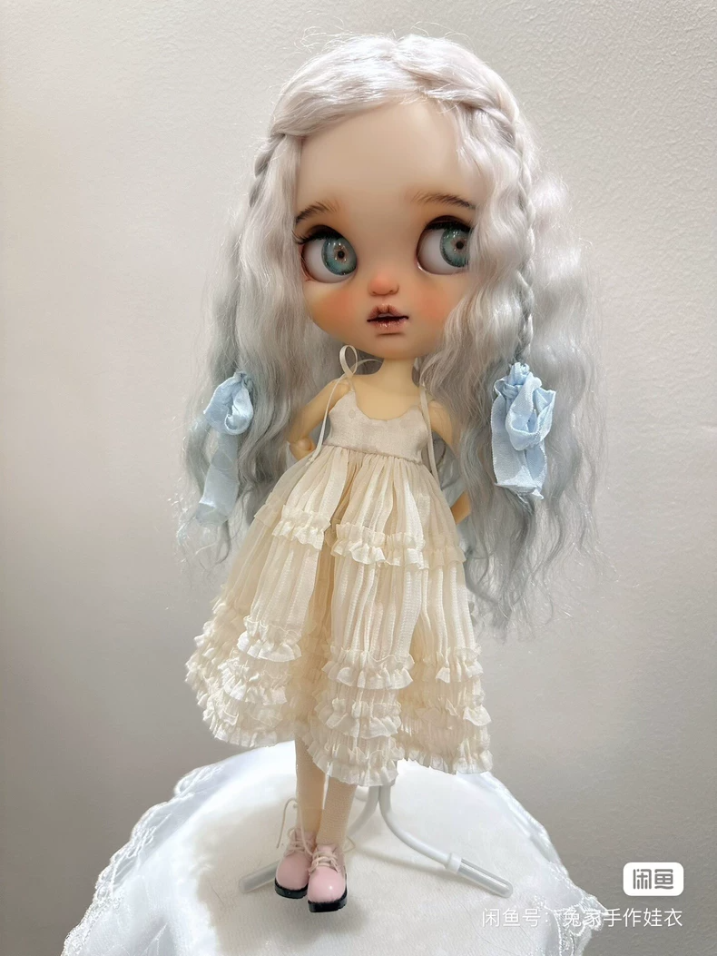 Charming Blythe Doll Outfit: Lamb Fur Cape & Lace Dress for OB22, OB24, OB26 - Image 2