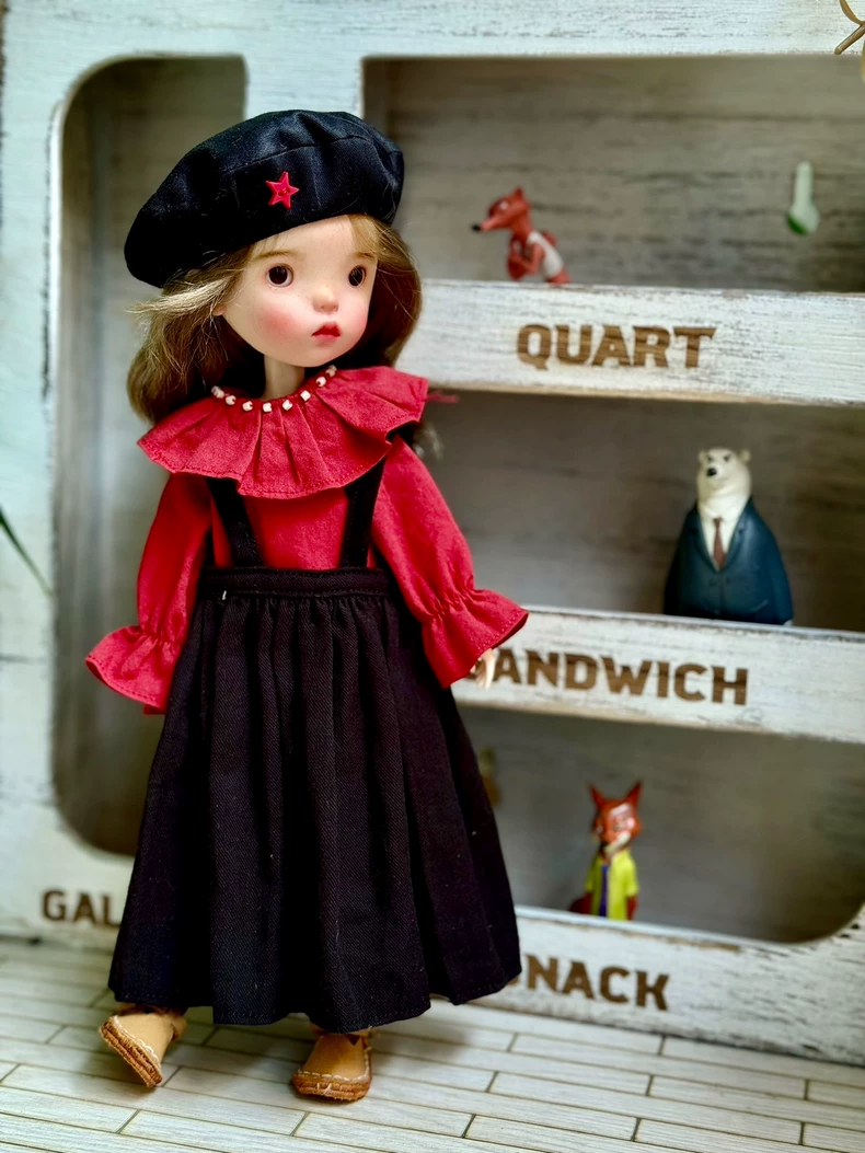 Vintage Charm Blythe Doll Outfit – Red Blouse & Black Dress Set for Collectors - Image 6