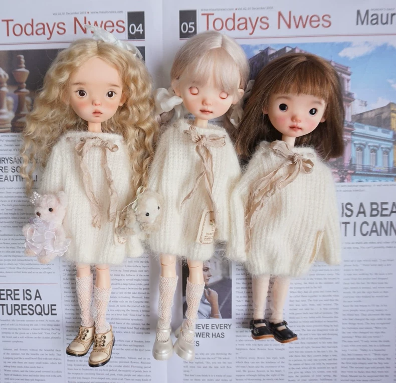 Charming Blythe Doll Outfit – Cozy Woolen Sweater, Hat & Socks | Customizable & Elegant - Image 8