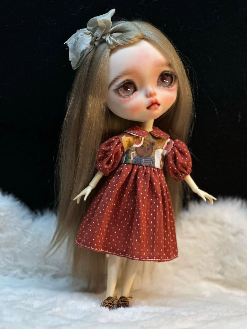 Handcrafted Red Polka-Dot Bear Dress for Blythe ob24 Dolls – Elegant & Playful Outfit - Image 5