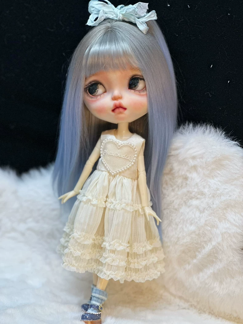 Exquisite Blythe Doll Dress: Elegant Lace & Heart Embellishment for ob22, ob24, ob26 - Image 7