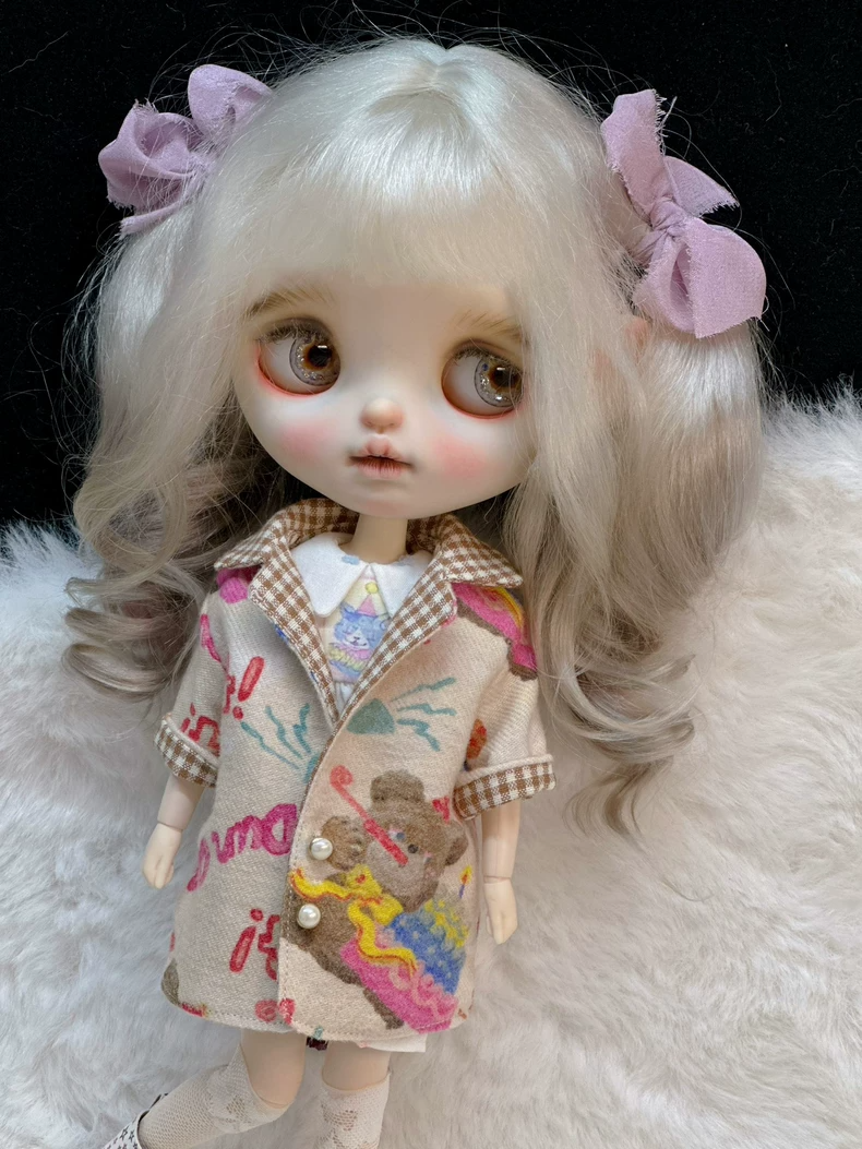 Charming Blythe Doll Outfit - Milk Tea Jacket with Whimsical Designs for OB22 OB24 OB26, Perfect for Collectors & Play - Image 3