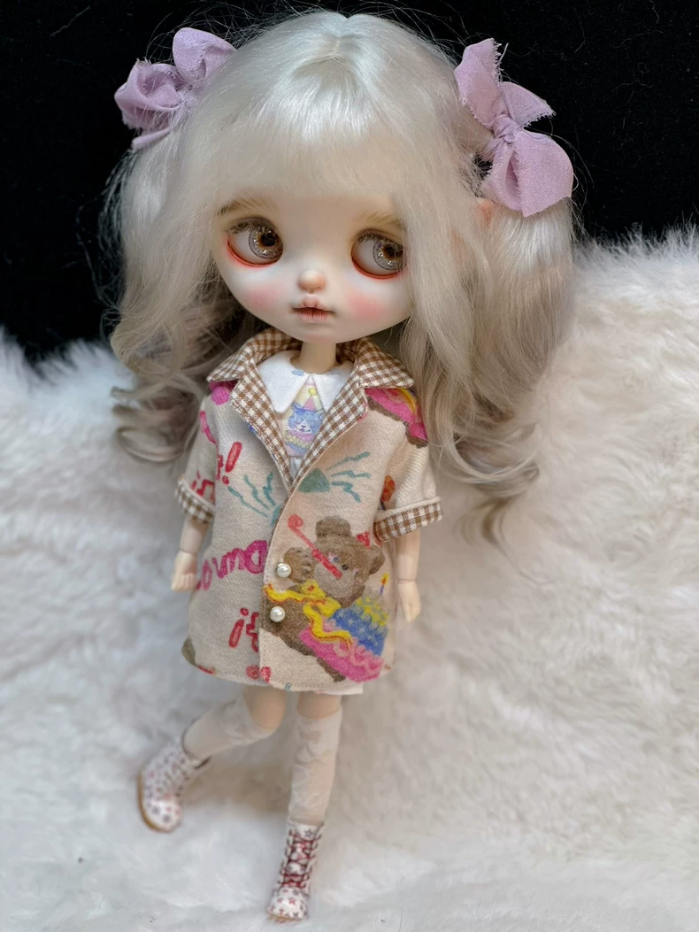 Charming Blythe Doll Outfit - Milk Tea Jacket with Whimsical Designs for OB22 OB24 OB26, Perfect for Collectors & Play - Image 4