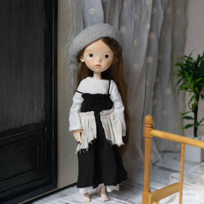 Elegant Black & White Layered Doll Outfit for BLYTHE OB24 OB22 Azone - Adjustable Straps, Detachable Beret, Premium Craftsmanship - Image 3