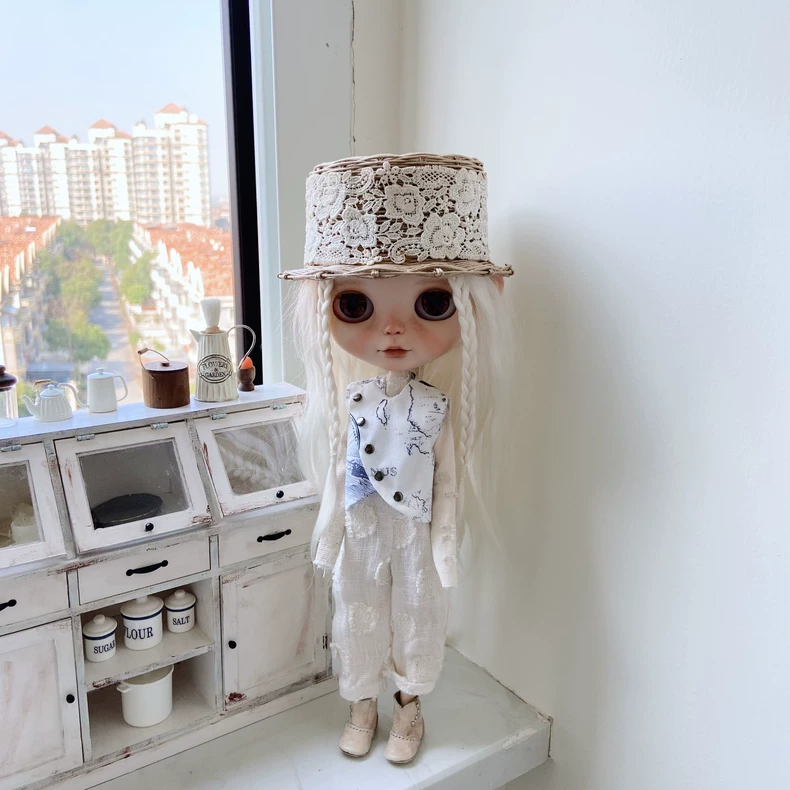 Elegant Blythe Doll Outfit: Lace Jacket & Embroidered Blouse with Tailored Trousers - Off-White & Blue Collector's Timeless Sophistication - Image 6