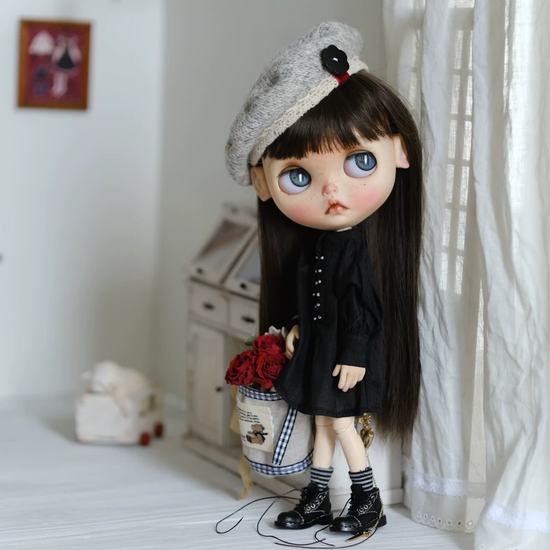 Vintage Style Blythe Doll Clothes Deep V-Neck Linen-Like Outfit for ob22 ob24 Black White Beige - Image 5