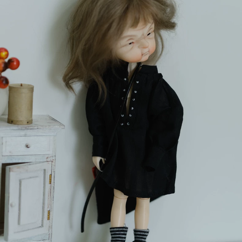 Vintage Style Blythe Doll Clothes Deep V-Neck Linen-Like Outfit for ob22 ob24 Black White Beige - Image 6