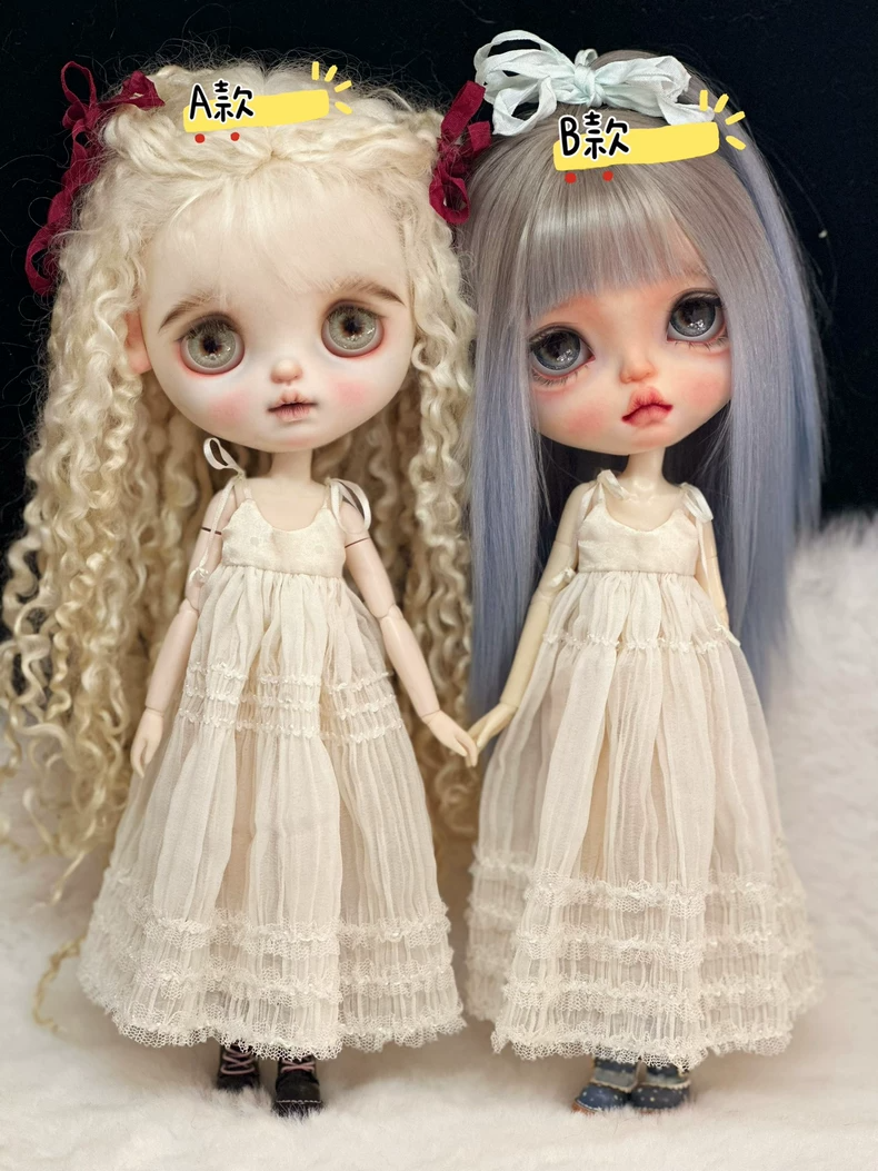 Exquisite Lace Blythe Doll Dresses: Elegant Creamy White Tiered Outfits for ob24 & More - Image 1