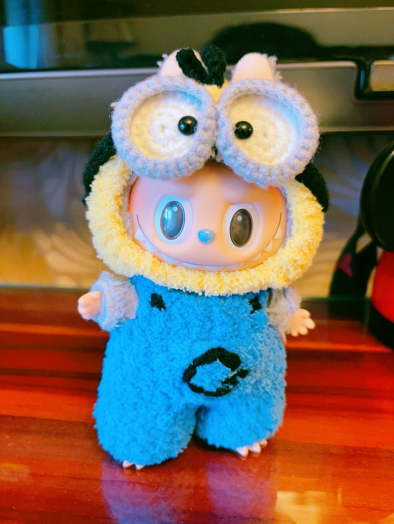 Handmade LABUBU Doll Outfit – Plush Jumpsuit & Hat, Vibrant Yellow & Blue, Cozy & Customizable - Image 1