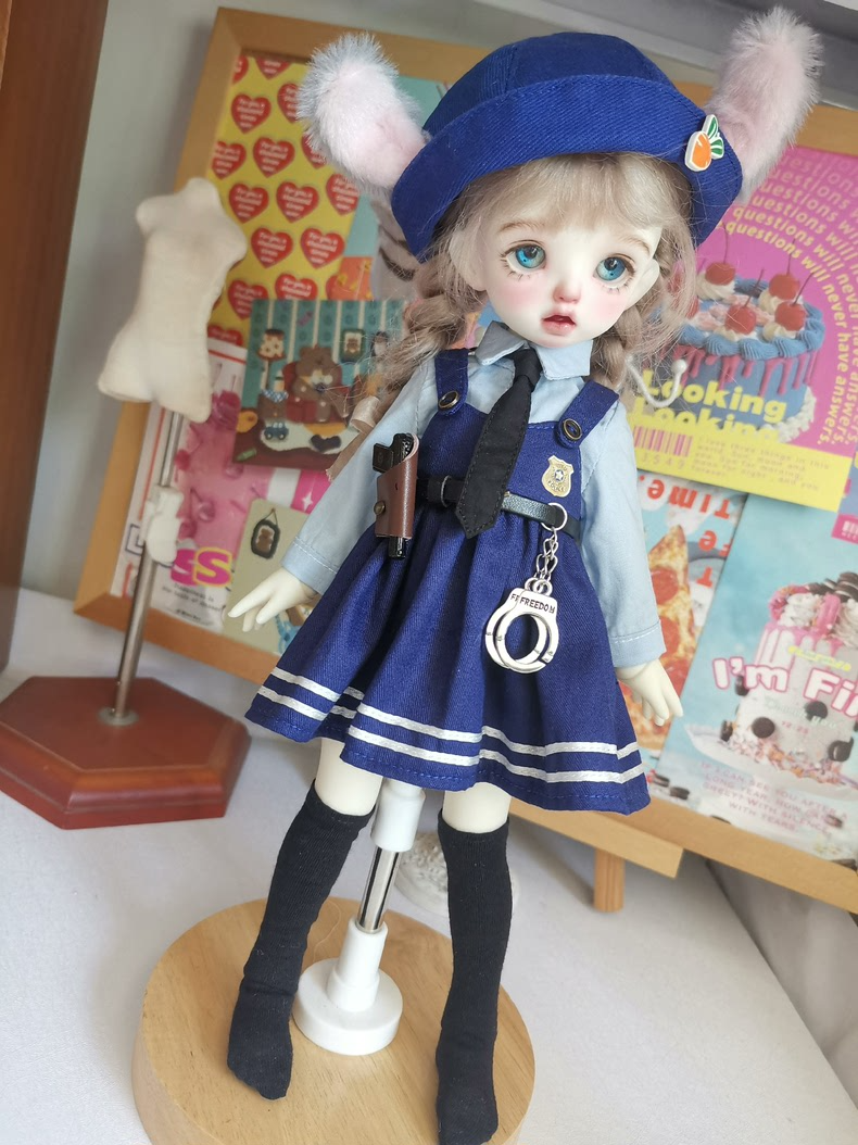 Charming Police-Themed BLYTHE Doll Outfit – High-Quality & Detailed Collectible Ensemble - Image 5