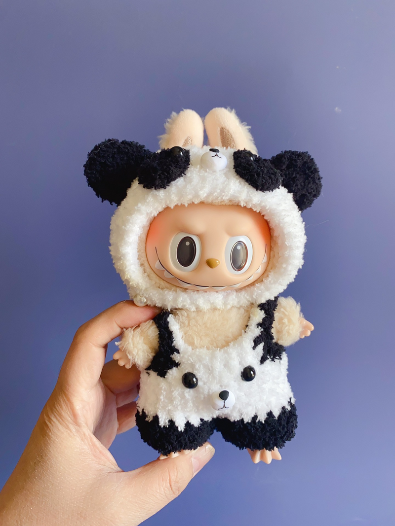 Adorable Labubu Doll Outfits: Vibrant Plush Ensembles for Play & Collecting - Image 4
