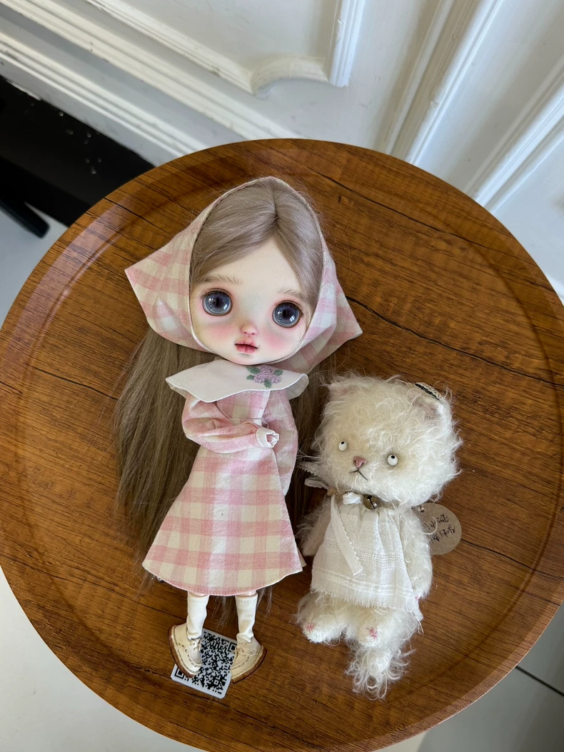 Vintage-Inspired BLYTHE Doll Outfit: Retro Charm, Premium Craftsmanship, & Playful Elegance - Image 2