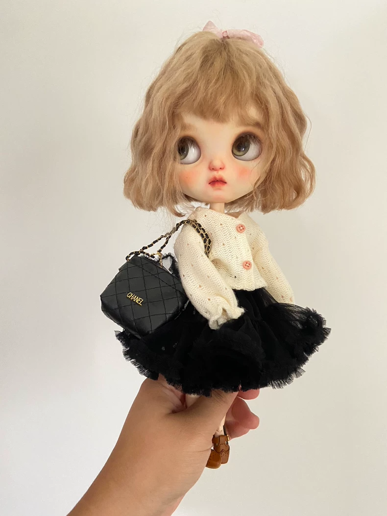 BLYTHE Doll Tutu Skirt Set: 4 Colors + Black, Cardigan & Diaper Suit, Premium Outfit - Image 1
