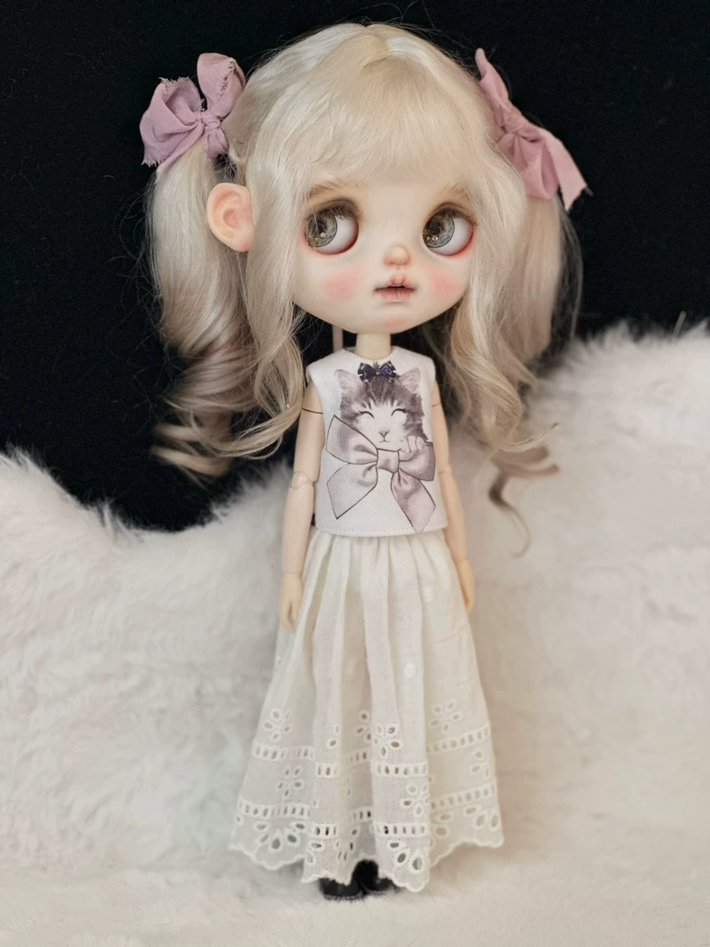 Charming Blythe Doll Outfit: Cat Top & Lace Skirt for OB22, OB24, OB26 – Pastel Elegance & Durable Craftsmanship - Image 2