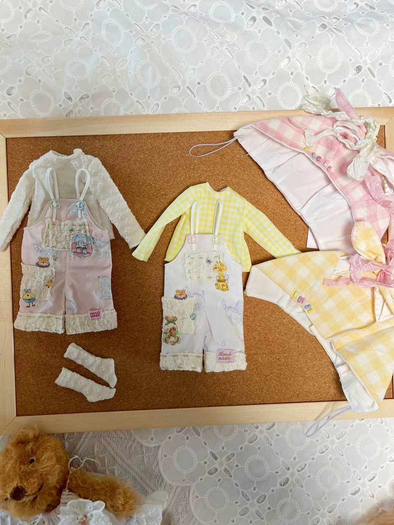 Handmade Vintage BLYTHE Doll Outfit – Pastel Gingham & Lace Trim, Adjustable Overalls, Premium Quality - Image 9