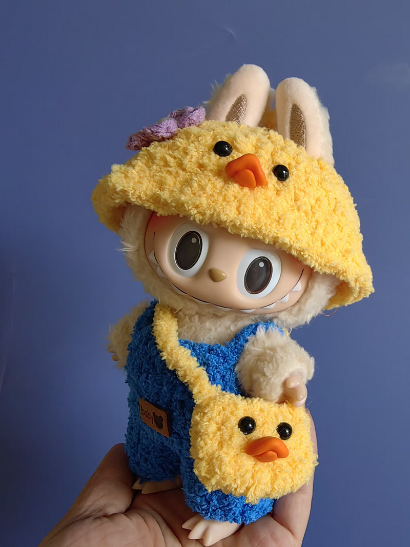 Charming Labubu Spring Outfit: Yellow Hat, Blue Jumpsuit & Duck Bag – Playful & Durable Collectible Doll Ensemble - Image 1