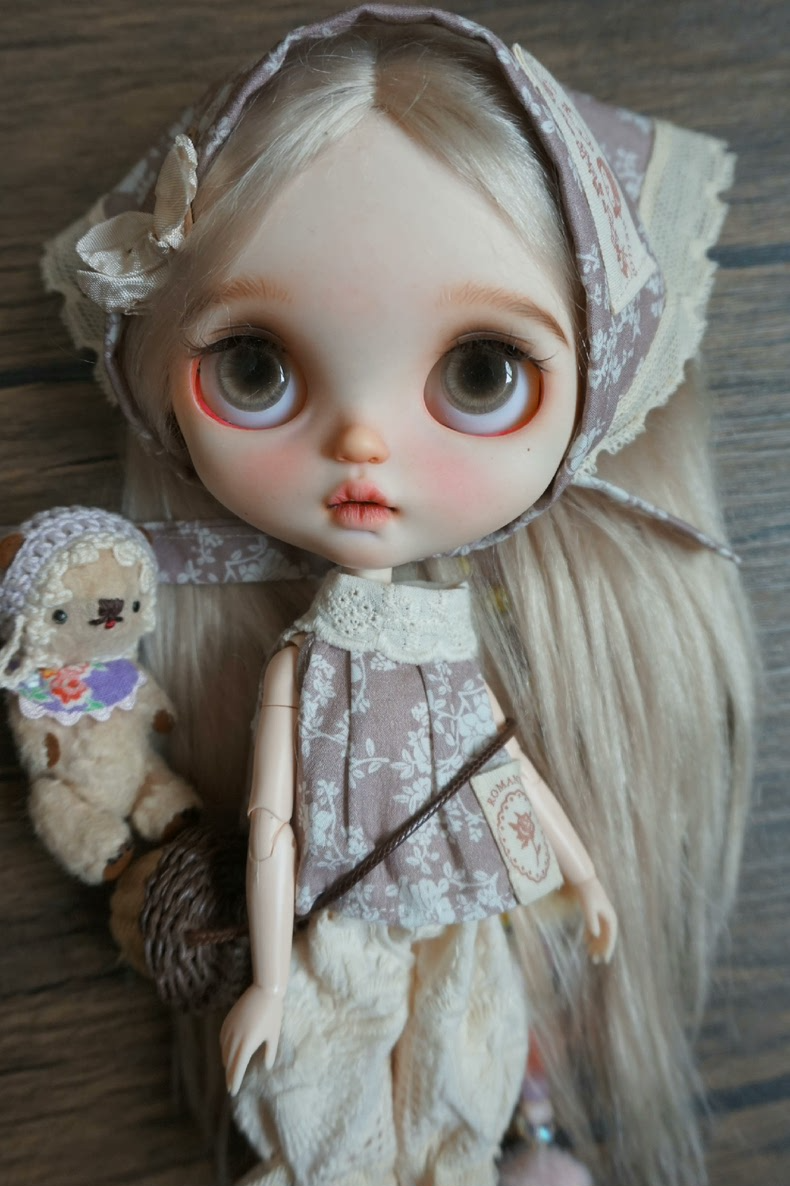 Charming Blythe Doll Outfit: Rustic Countryside Elegance in Soft Pastels - Image 1