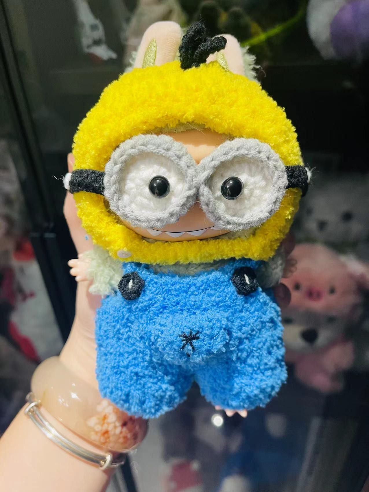 Whimsical Minion-Inspired Labubu Doll Outfit – Vibrant, Durable & Collectible - Image 2