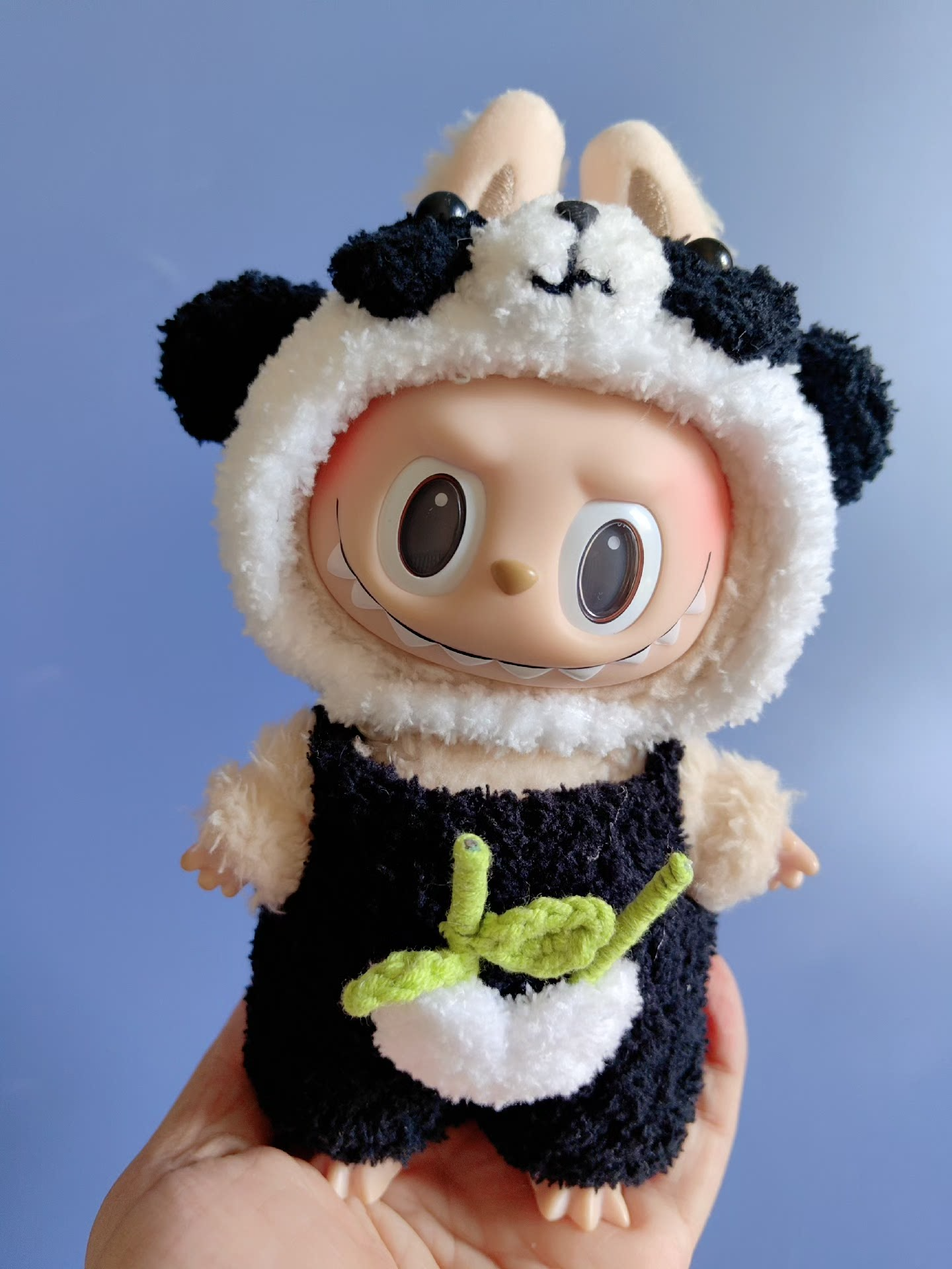 Adorable Panda Labubu Doll Outfit – Cozy Hat & Pants Set for Collectors - Image 6