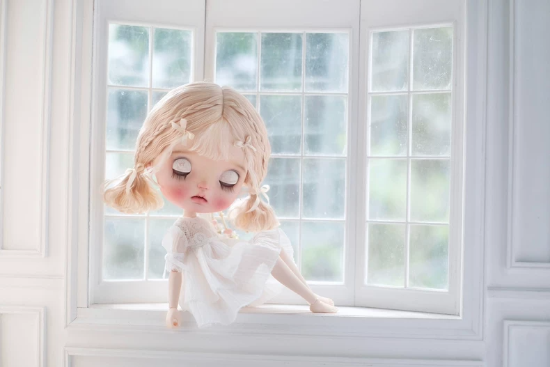 Whimsical Alice in Wonderland Blythe Outfit – Elegant Lace Dress & Accessories for Enchanting Doll Play - Image 8