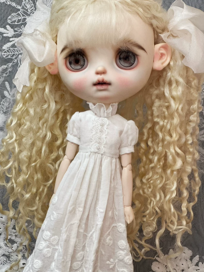 Exquisite Floral Lace Dress for Blythe Dolls – Elegant ob24 Outfit with Delicate Embroidery - Image 3