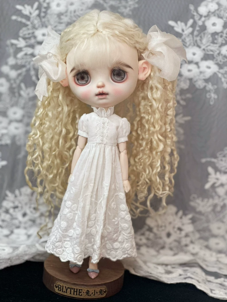 Exquisite Floral Lace Dress for Blythe Dolls – Elegant ob24 Outfit with Delicate Embroidery - Image 8