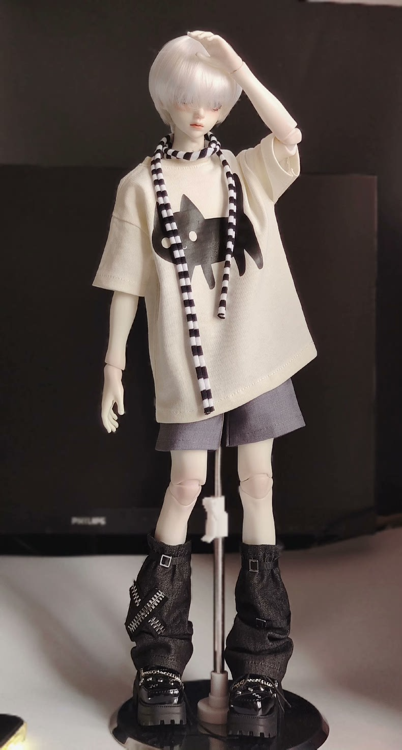 Adorable Cat-Themed BJD 1/4 Outfit: Stylish, Comfortable & High-Quality Doll Clothes for Collectors - Image 1