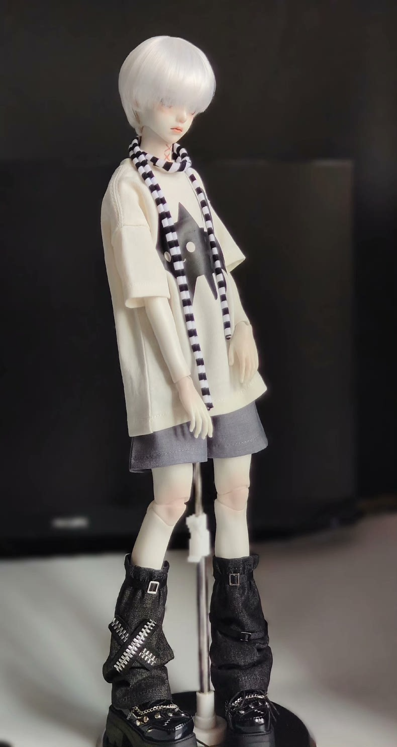 Adorable Cat-Themed BJD 1/4 Outfit: Stylish, Comfortable & High-Quality Doll Clothes for Collectors - Image 2