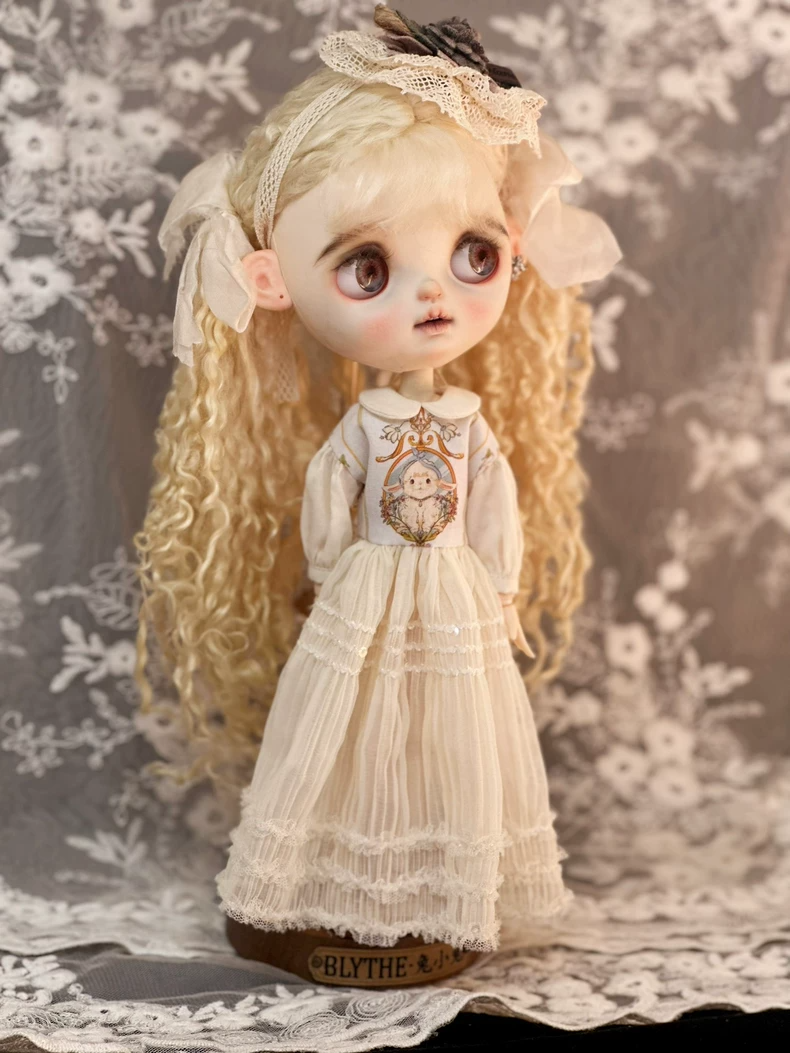 Exquisite Blythe Doll Outfits: Elegant, Customizable & Durable for Collectors - Image 6
