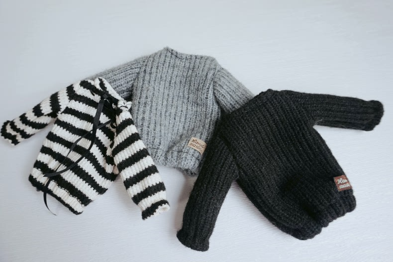 Handmade Blythe Doll Sweaters: Stylish, Durable & Versatile for BJD, Azone, OB22, OB24 Collectors - Image 5