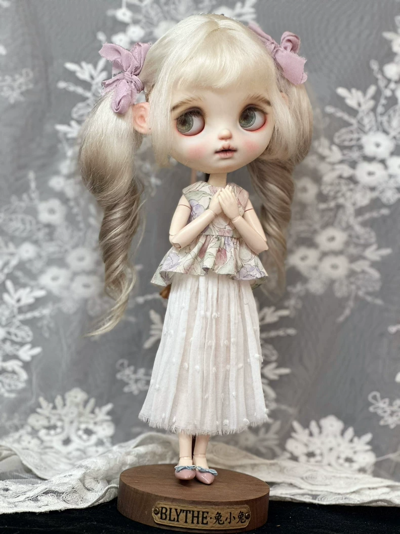 Charming Blythe Doll Outfit: Floral Pastel Top & Flowing Skirt for ob24 – Elegant & Versatile Handcrafted Ensemble - Image 3