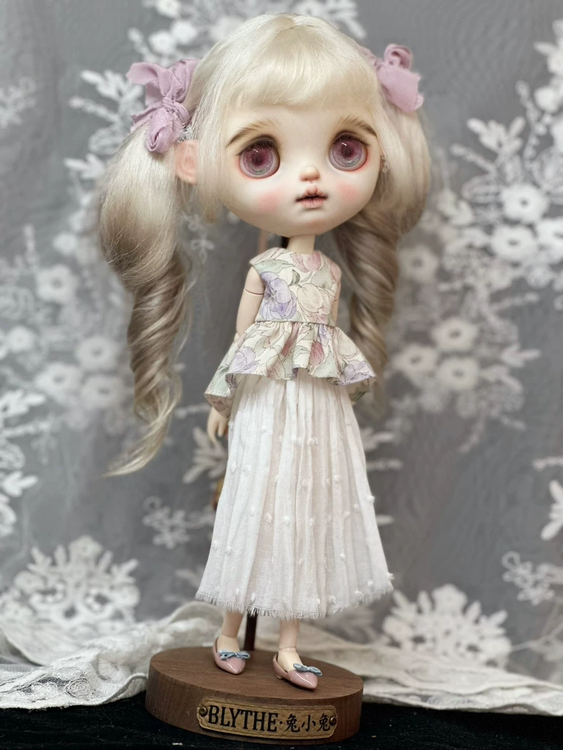 Charming Blythe Doll Outfit: Floral Pastel Top & Flowing Skirt for ob24 – Elegant & Versatile Handcrafted Ensemble - Image 9