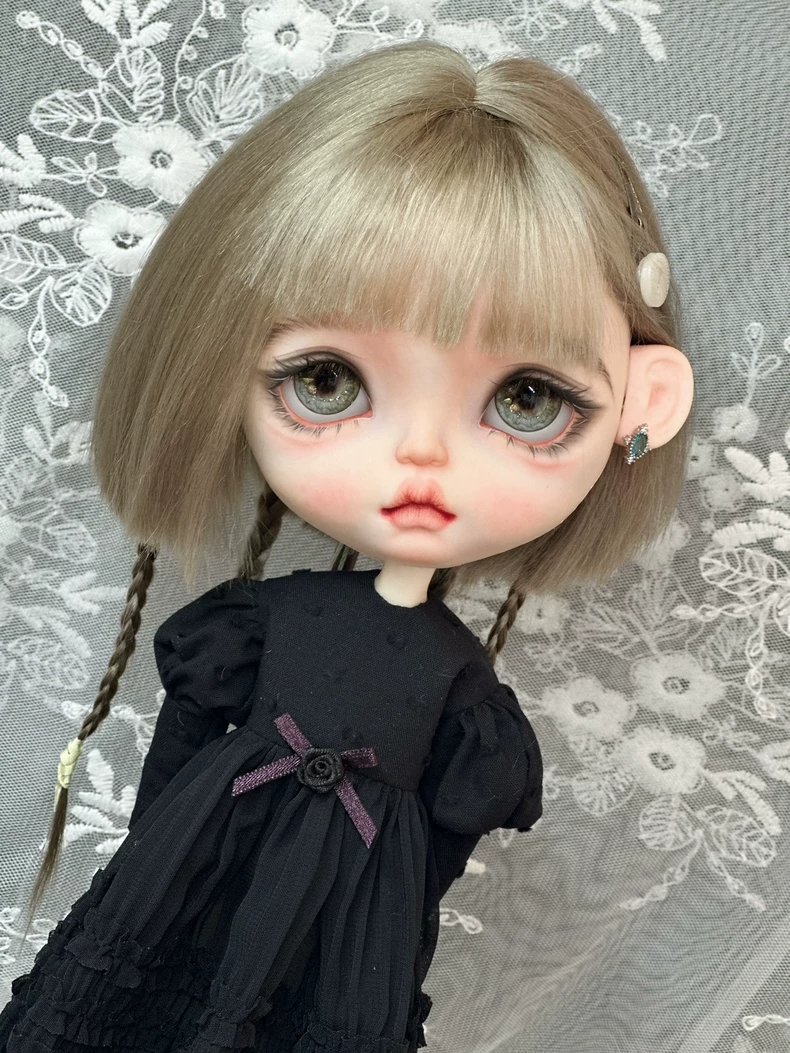 Vintage Black Blythe Doll Dress with Purple Ribbons - Elegant Outfit for ob22, ob24, ob26 Dolls - Image 5