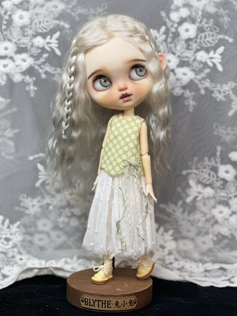 Charming Polka Dot & Lace Blythe Doll Outfit – Elegant OB22/24/26 Fit - Image 1