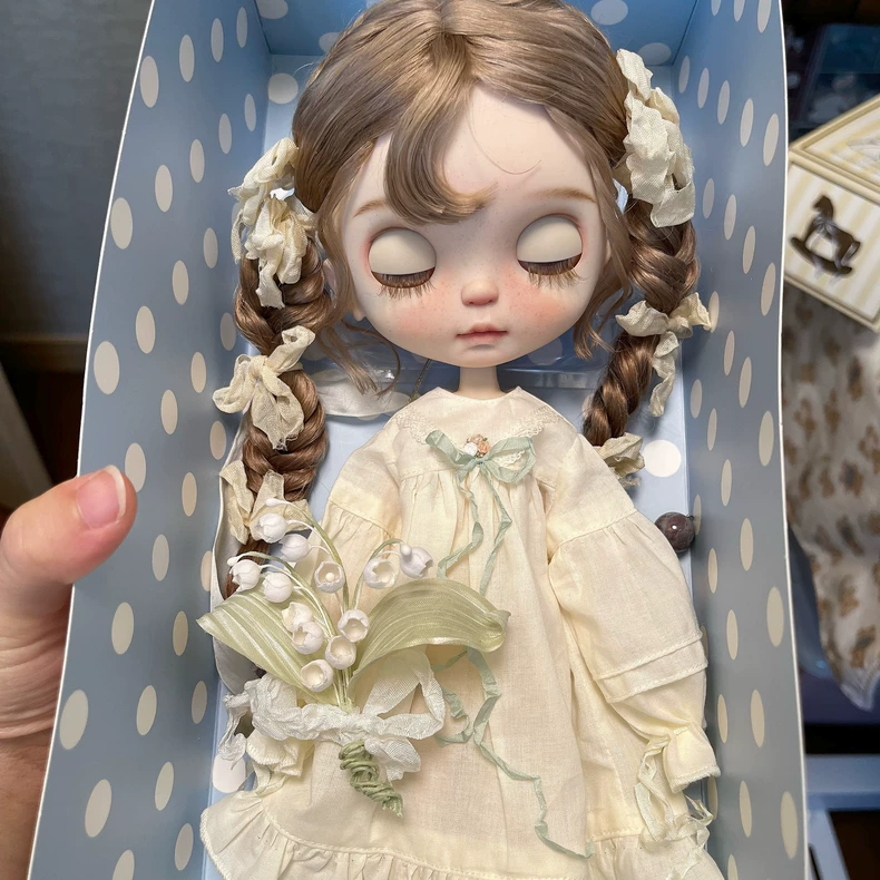 Vintage Linen Blythe Dress: Embroidered Floral w/ Adjustable Ribbons & Pockets - Collector's Heirloom - Image 1