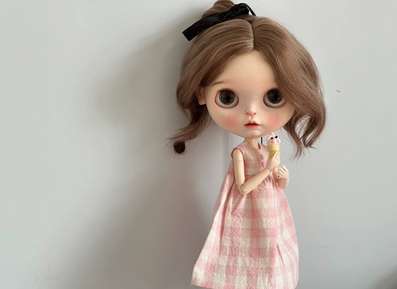 Charming Pink Plaid Blythe Doll Dress Handmade for OB24 - Premium Quality - Image 3