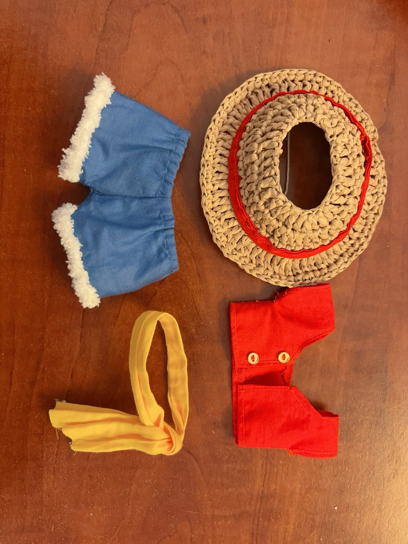 Handmade Labubu Doll in One Piece Luffy Outfit – Custom Straw Hat & Vibrant Cosplay Collectible - Image 7