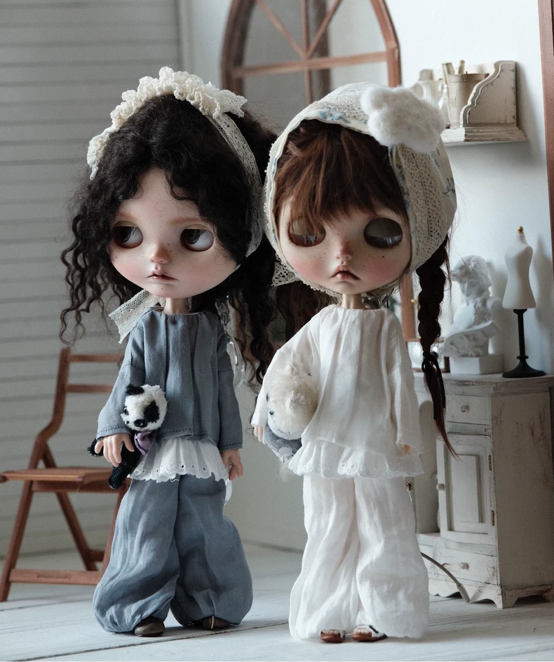 Blythe Doll Blouse & Lantern Pants Set Gray Blue White Ruffle Trim Collector Outfit - Image 3