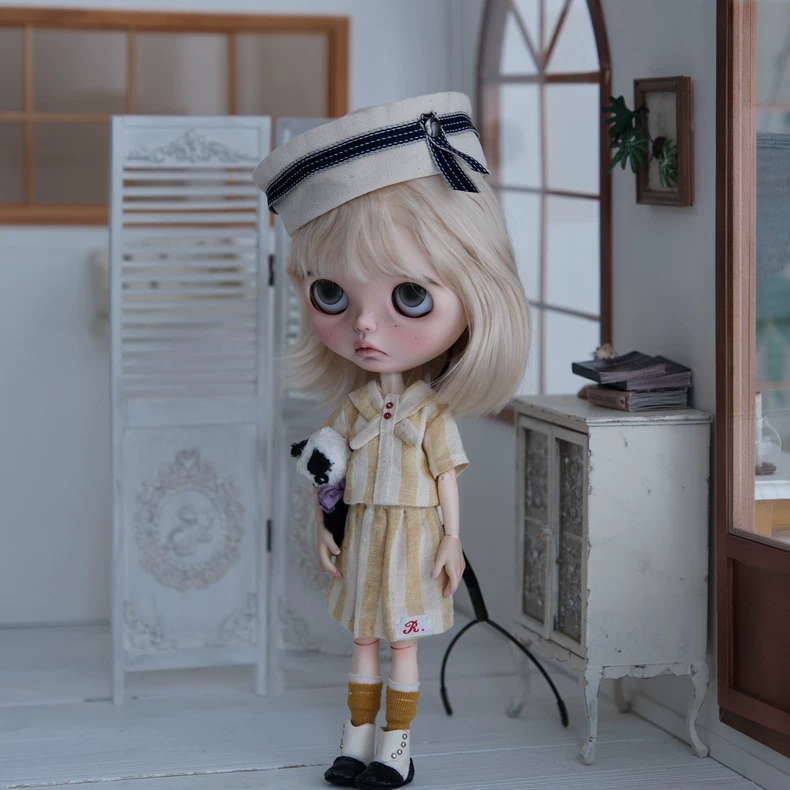 Vintage Modern Blythe Doll Clothes: Yellow Stripe Outfit in Premium Cotton - Collector's Choice - Image 1