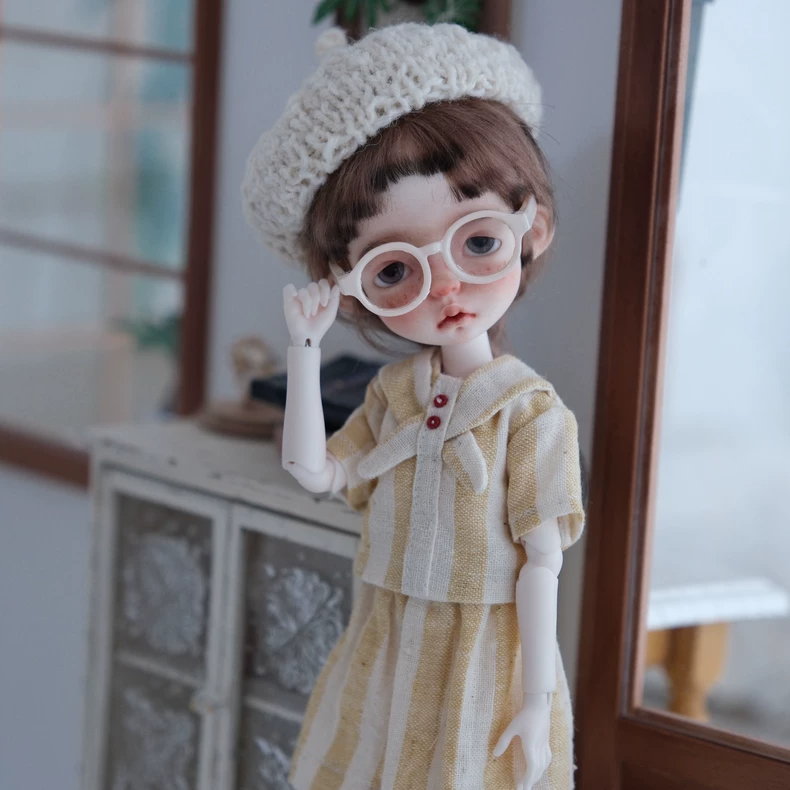 Vintage Modern Blythe Doll Clothes: Yellow Stripe Outfit in Premium Cotton - Collector's Choice - Image 9