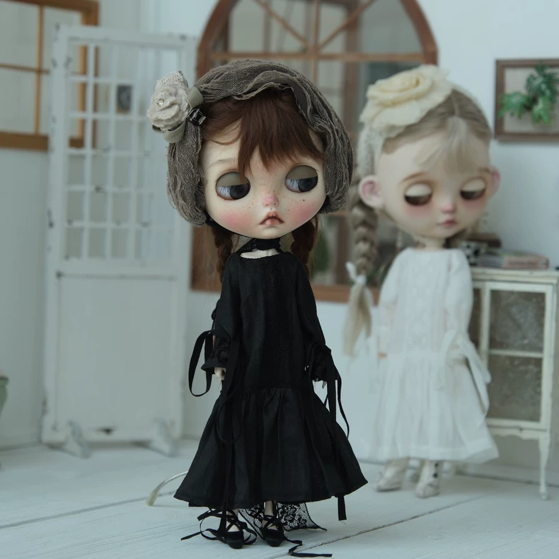 BLYTHE Doll Clothes: Elegant Linen Lace Dress w/ Hair Accessory - Timeless, Adjustable & Versatile - Image 2