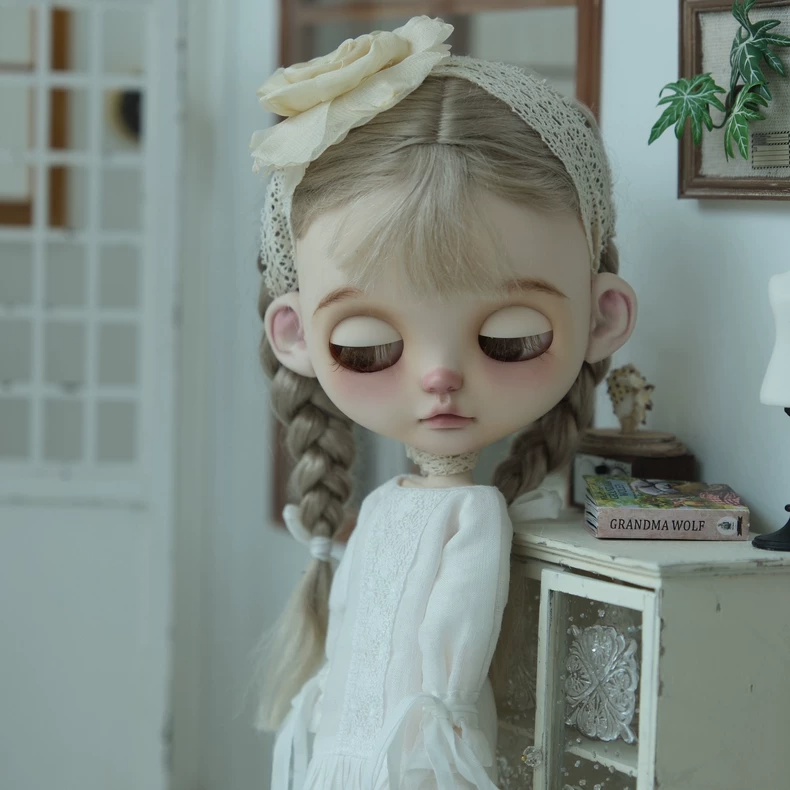 BLYTHE Doll Clothes: Elegant Linen Lace Dress w/ Hair Accessory - Timeless, Adjustable & Versatile - Image 9