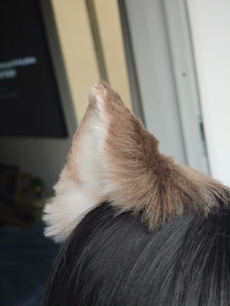 Luxury Faux Fur Cat Ears Headband – Handmade Elegance - Image 2