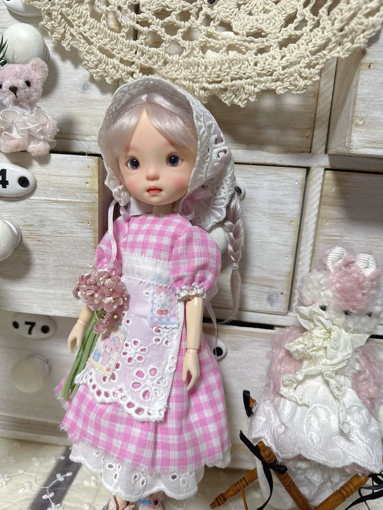 Charming Blythe Doll Outfit: Pink Plaid Dress & Elegant Accessories for OB22/OB24 BJD – Romantic & Collectible - Image 2