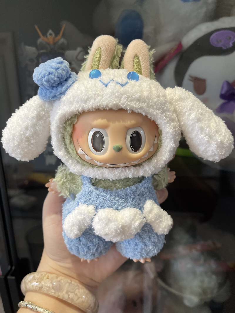 Adorable Pastel Plush Outfit for Collectible Dolls – Soft, Durable & Whimsical Design - Image 1