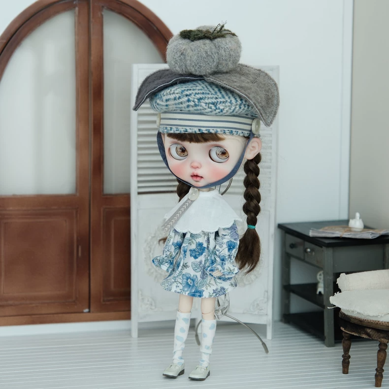 Blythe Doll Blue Floral Dress & Beret Outfit Set - Premium Quality Adjustable Doll Clothes for Collectors - Image 2
