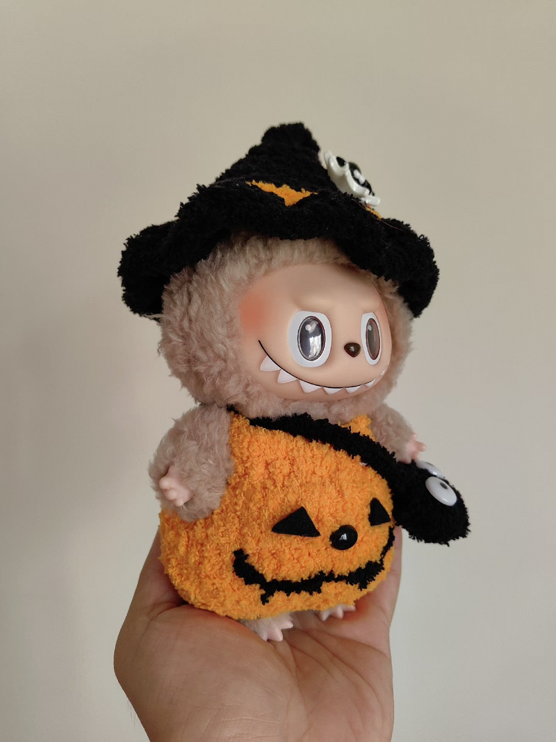 Whimsical Halloween Pumpkin Witch Costume for Labubu Dolls – Festive & Durable Plush Outfit - Image 3