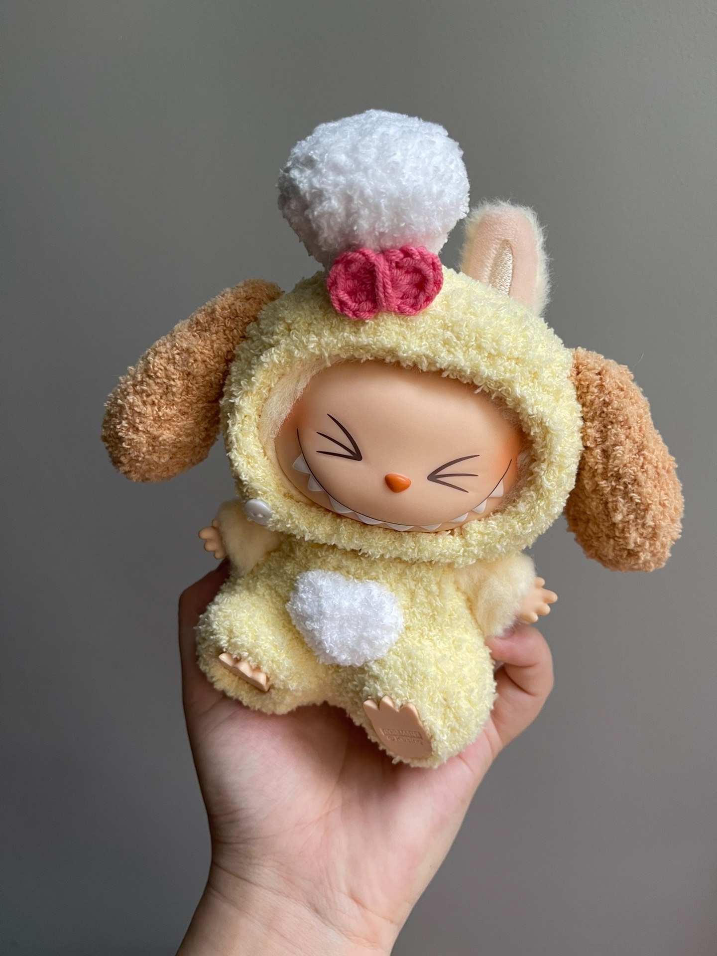 Adorable Labubu Chef Outfit – Disney-Inspired Doll Costume with Pom-Pom Hat - Image 2